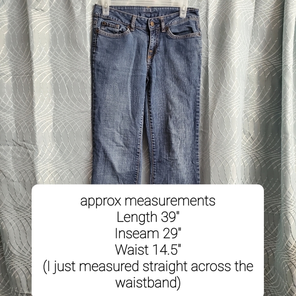 FINAL $❗GONE SOON • BITTEN Sarah Jessica Parker Jeans 2. WAS $45. - Picture 13 of 16